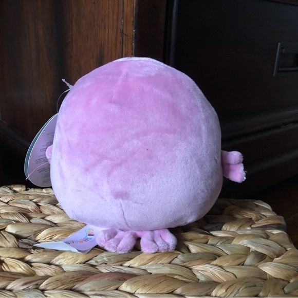 Squishmallows Rou the Walrus in size 5” - Picture 3 of 6